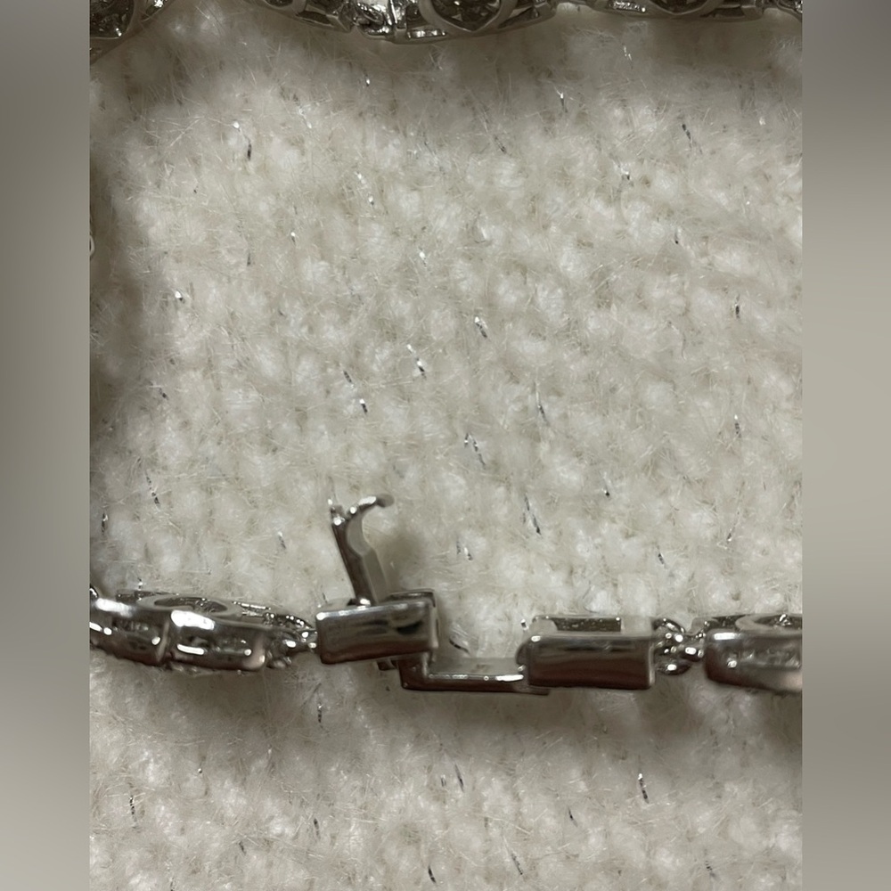 Vintage Silver Interlocking C Rhinestone Link Bra… - image 3